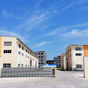 勇于在危機(jī)中育新機(jī)，在變局中開新局