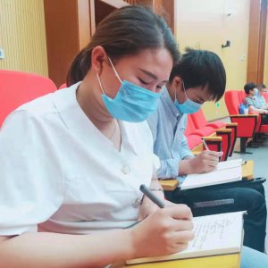 阜陽市經信局培訓285家規(guī)上工業(yè)企業(yè)
